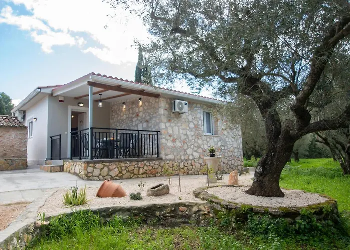 Villa Oak Orthoniaí