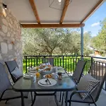 Villa Oak
